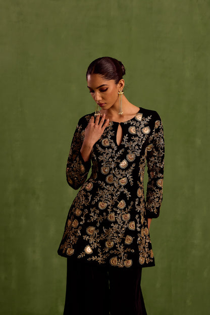 Black Velvet Embroidered Dabka Keyhole Kurta With Sharara