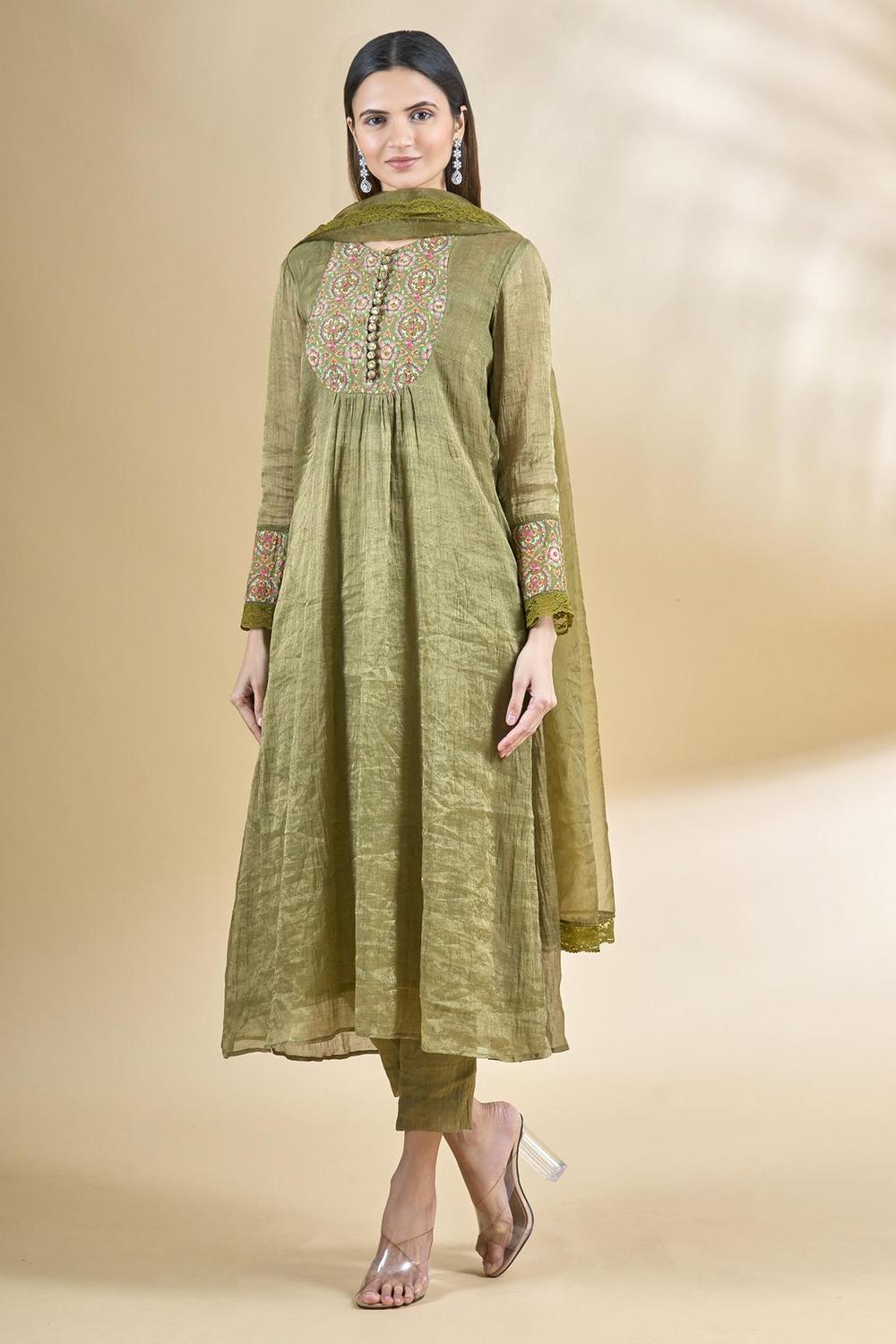 Green Embroidered Chanderi Kurta Set