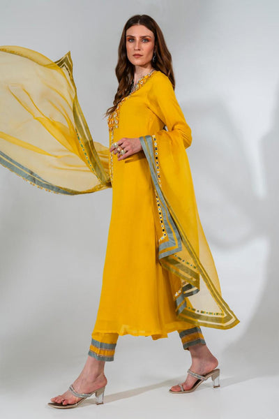 Yellow Georgette Floral Applique Embroidered Kurta Set